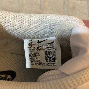 Nike women’s court vision shoes